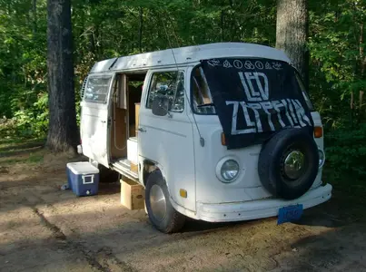 Camper Bus.webp