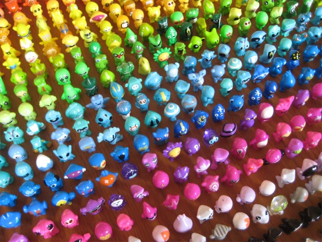 colored-figurines.webp