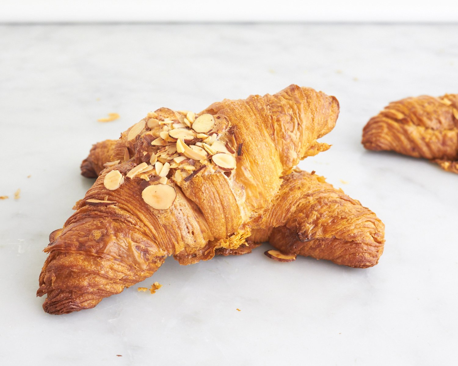 Almond_Croissant.jpg
