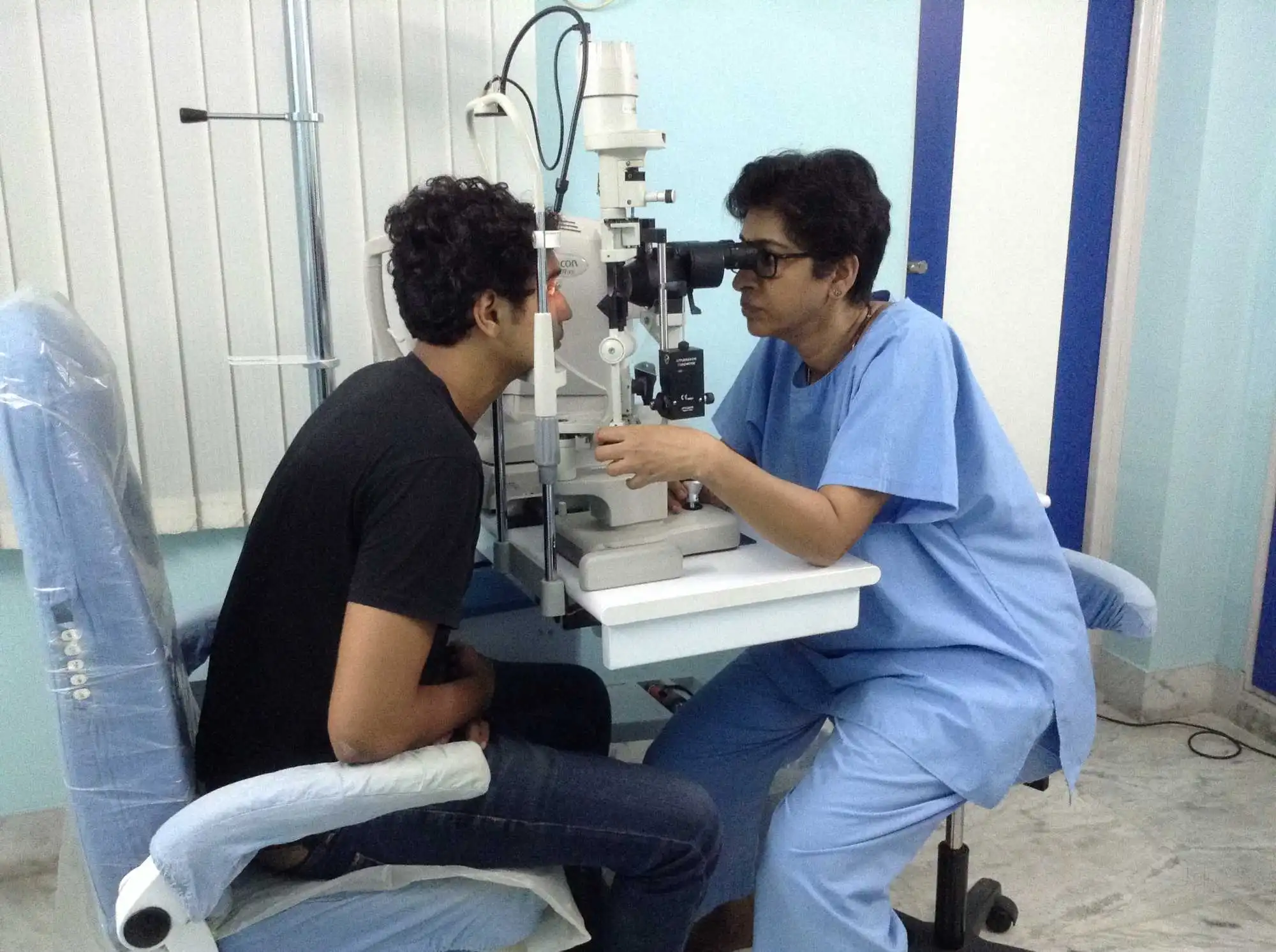 divyadrishti-eye-clinic-and-day-care-centre-howrah-eye-surgeon-doctors-96iws.webp