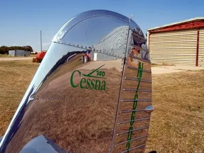 Cessna 140.webp