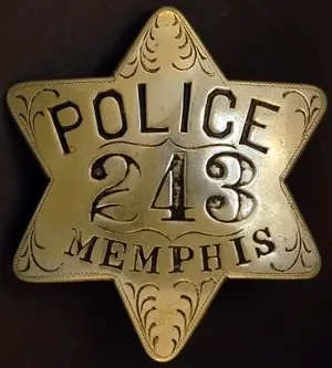 memphis-243-1st-issue400.webp