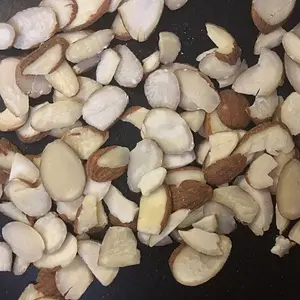 Sliced almonds