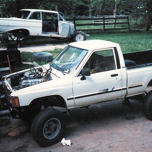 1985 Toyota 22RE hybrid build