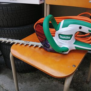 New hedge trimmers half price!