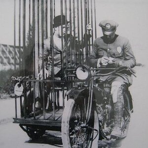 1924 MOBILE BOOKING CAGE
