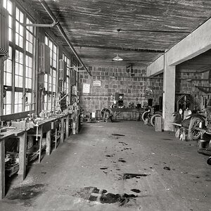 Automotive repair facility 1928