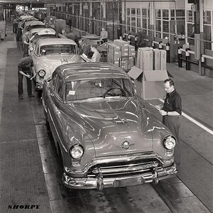 Oldsmobile assembly line 1951
