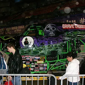 Grave Digger Monster Jam Pit Party 2015 10am