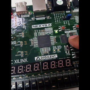 Máquina dispensadora de alimentos en FPGA - YouTube