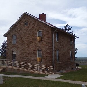 custer battlefield stone house