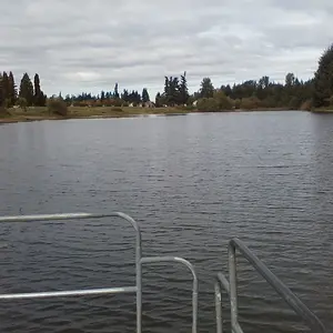 bradley lake park in puyallup washington