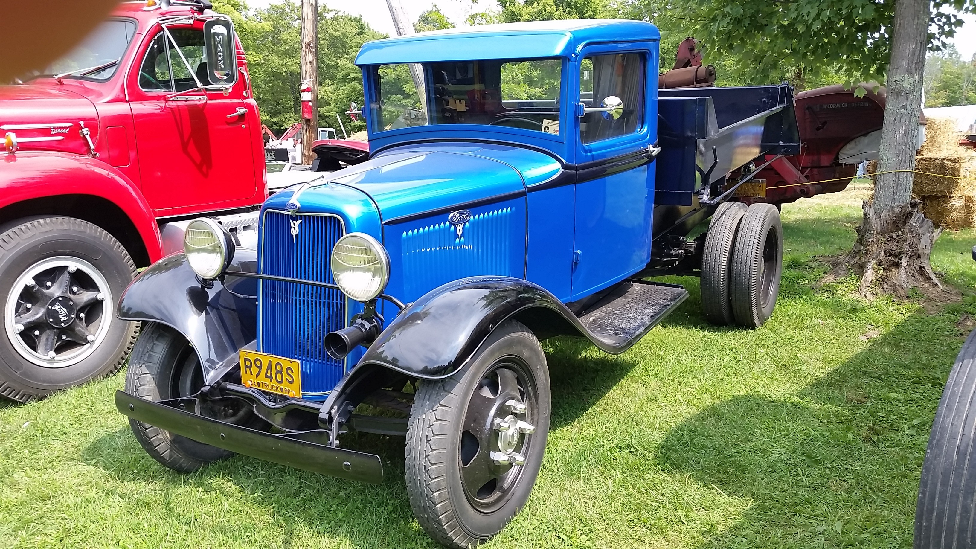1934 Ford AA truck