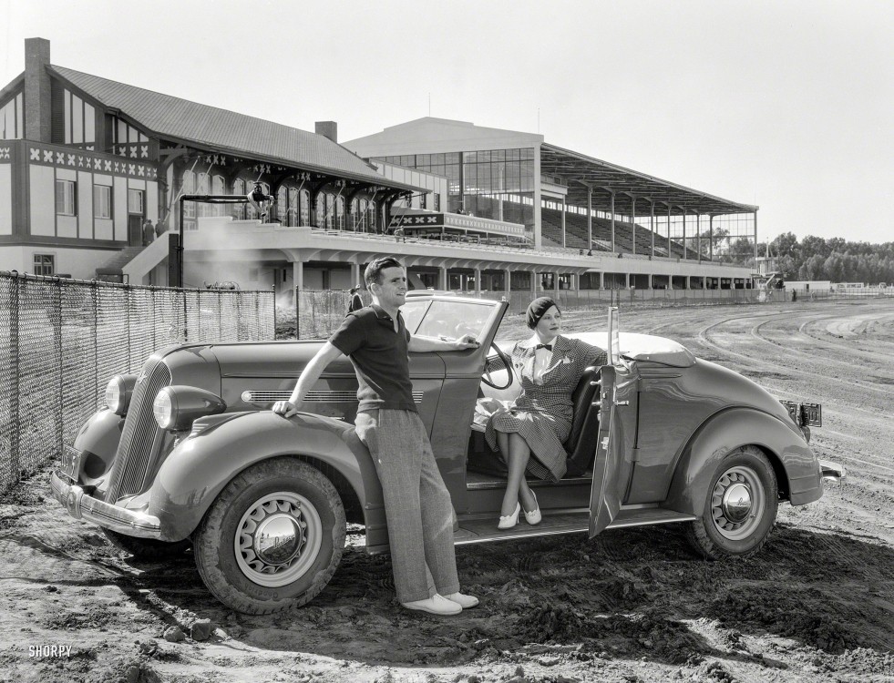 1935 Pontiac Roadster