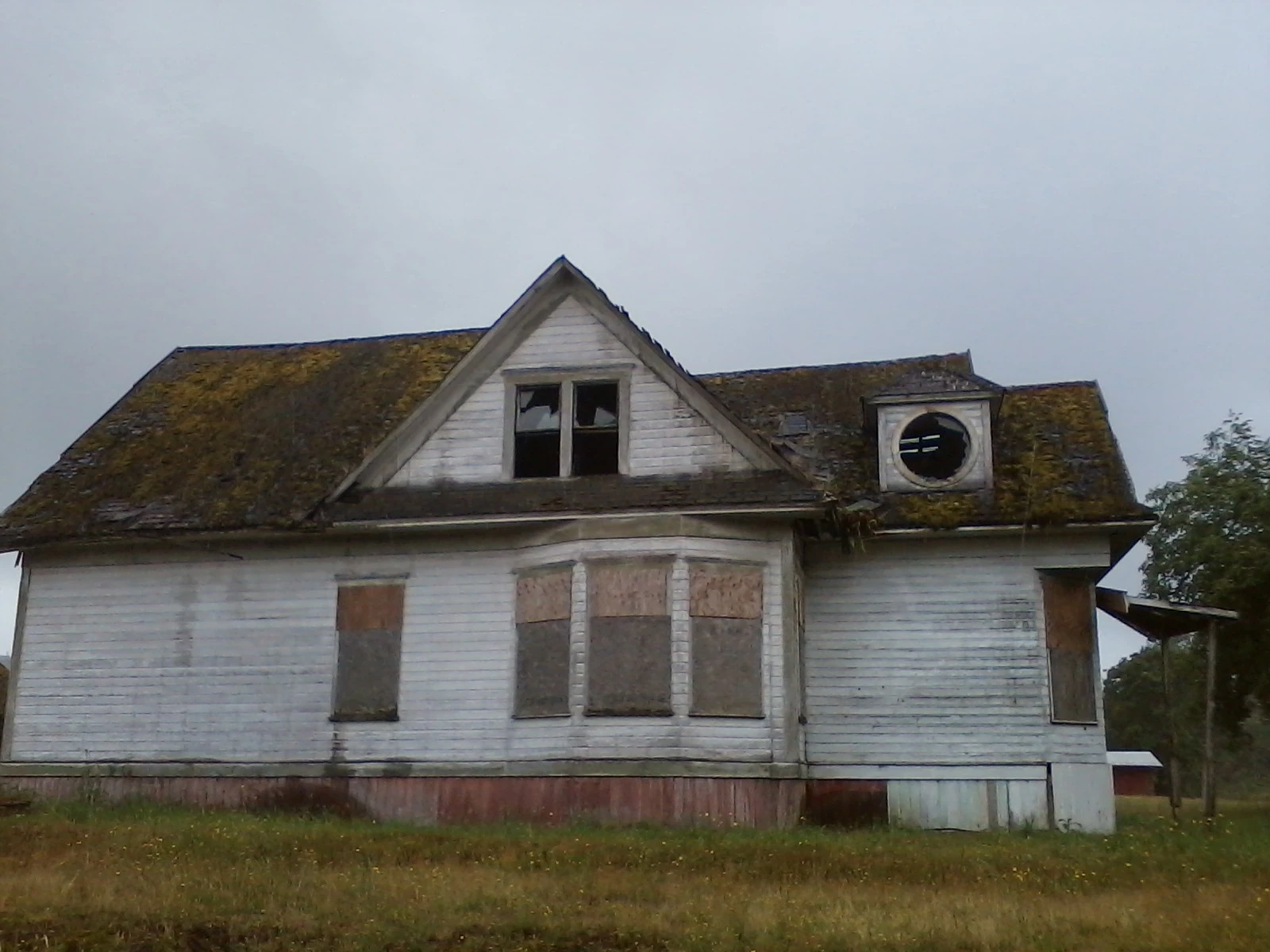 between sumner and orting off the orting highway