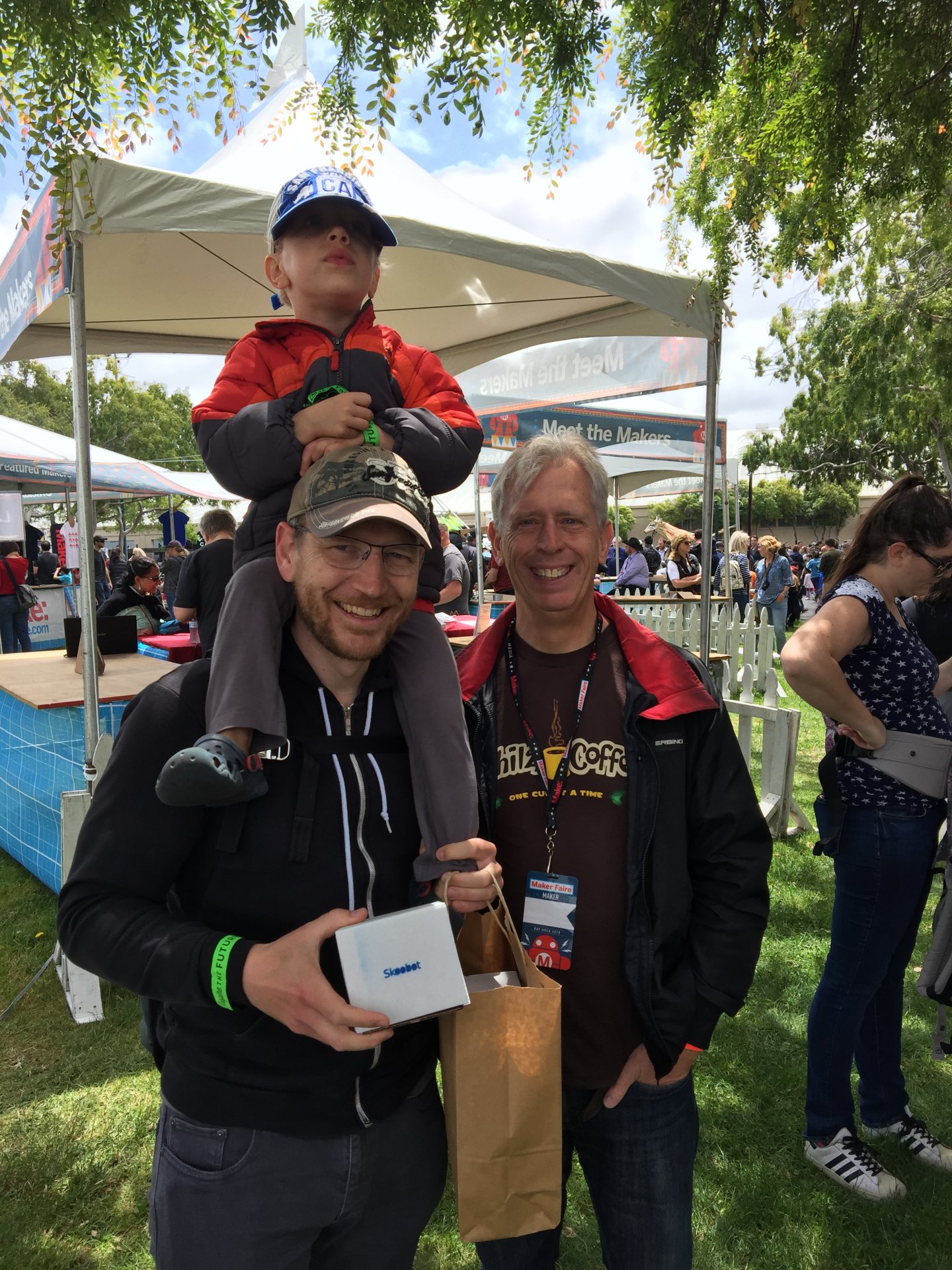 First Skoobot customer at San Mateo Maker Faire - my booth is behind
