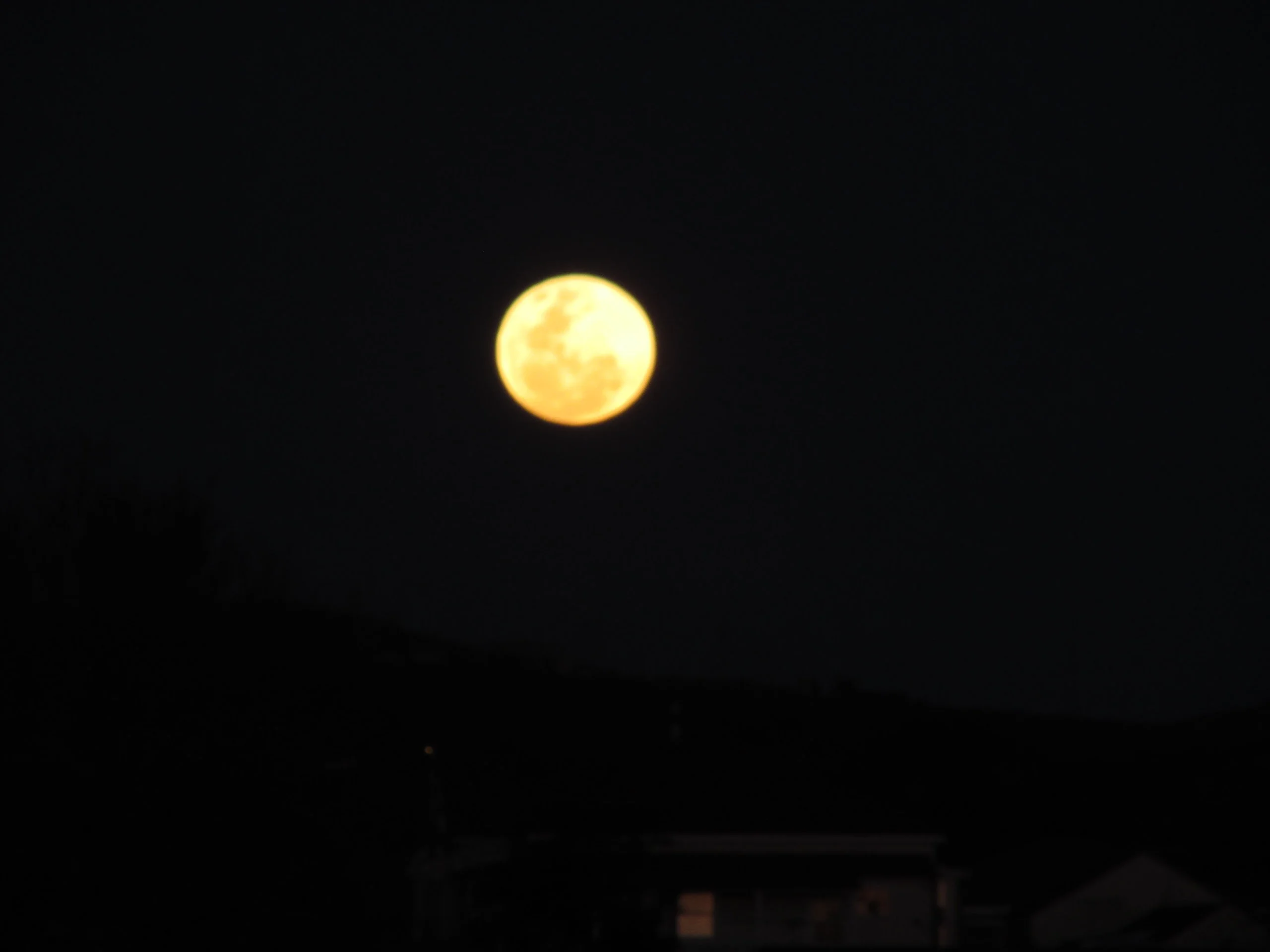 Full Moon rising