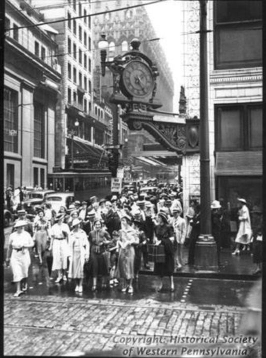 Kaufmanns Clock Pittsburgh