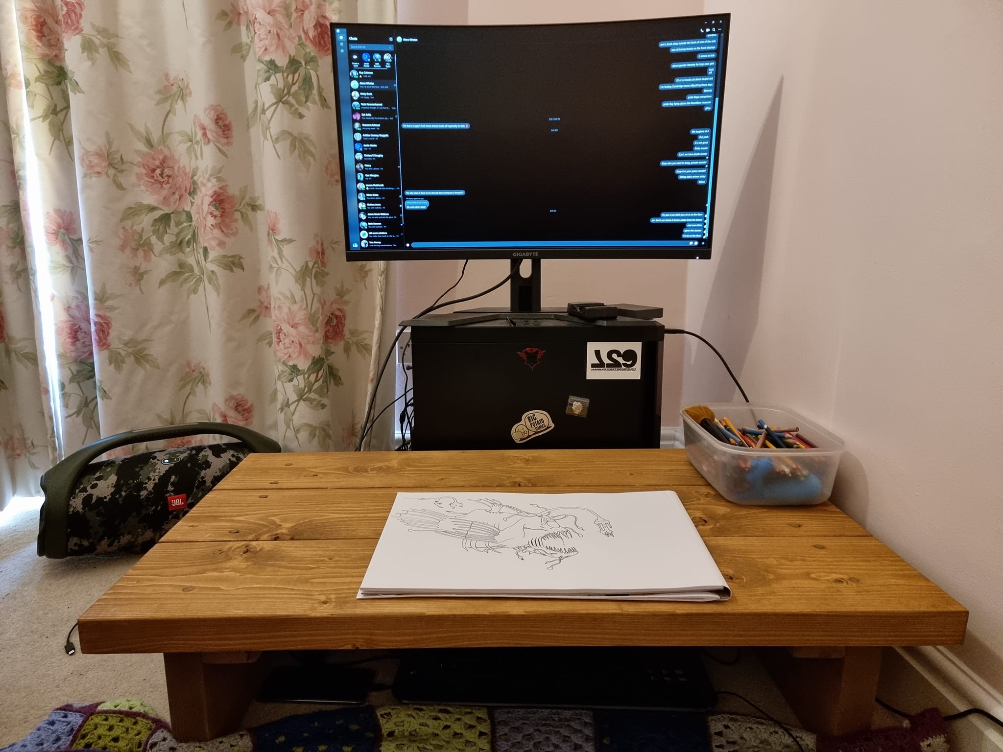 My sitting table arrived