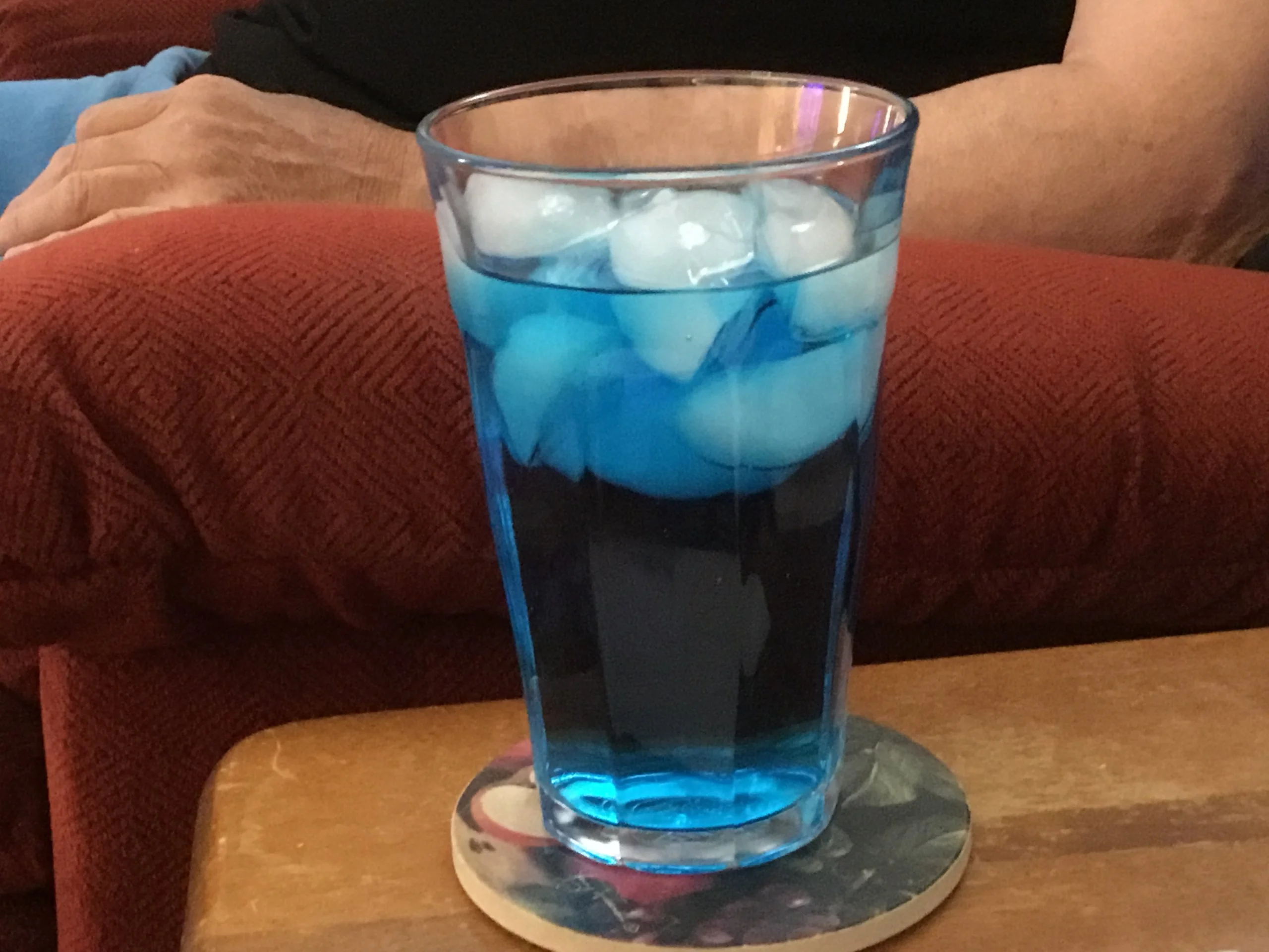 Not a husband drinking Not a food, looks good but toxic