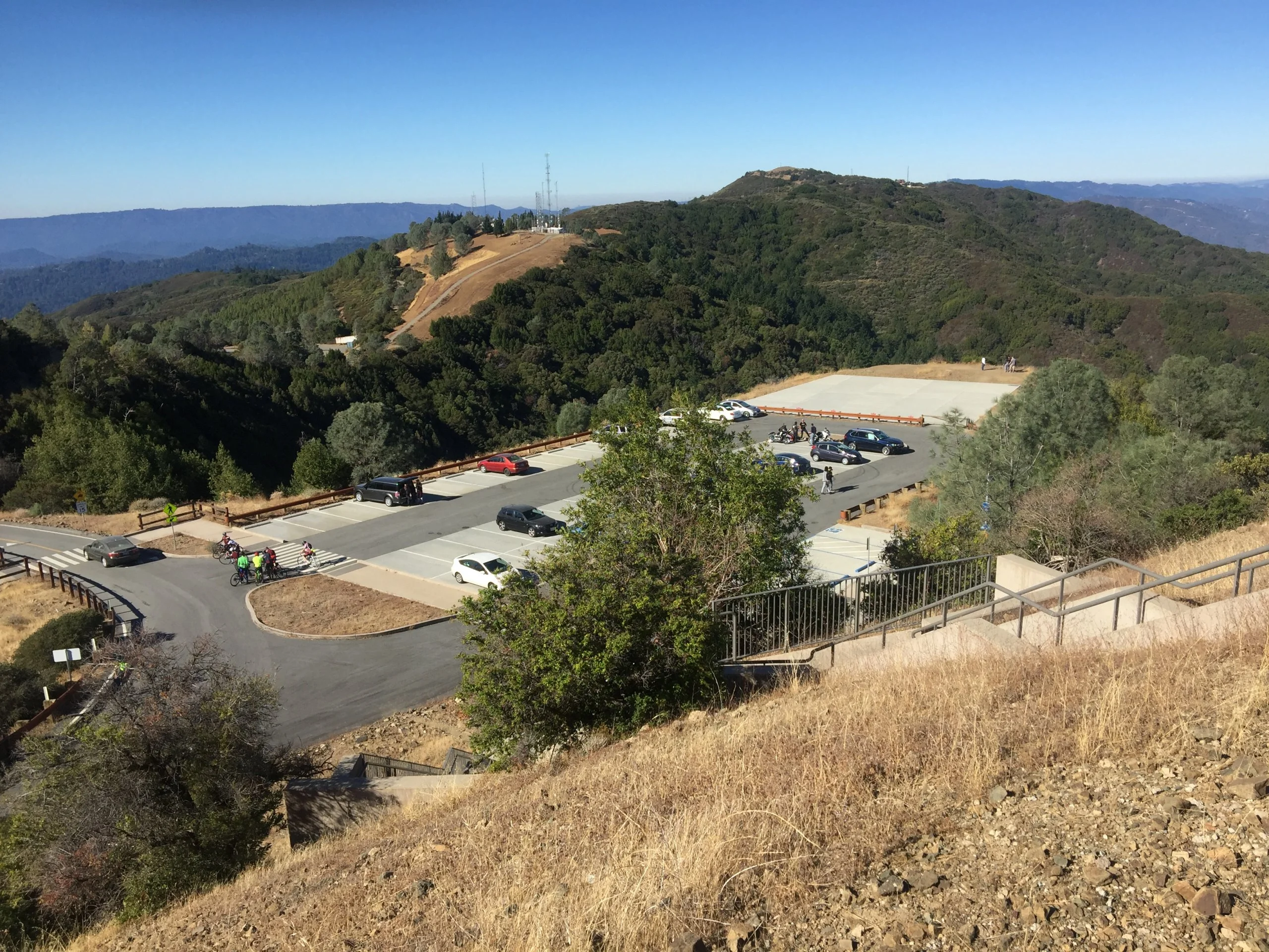 Parking lot at peak of Mount Ununhum