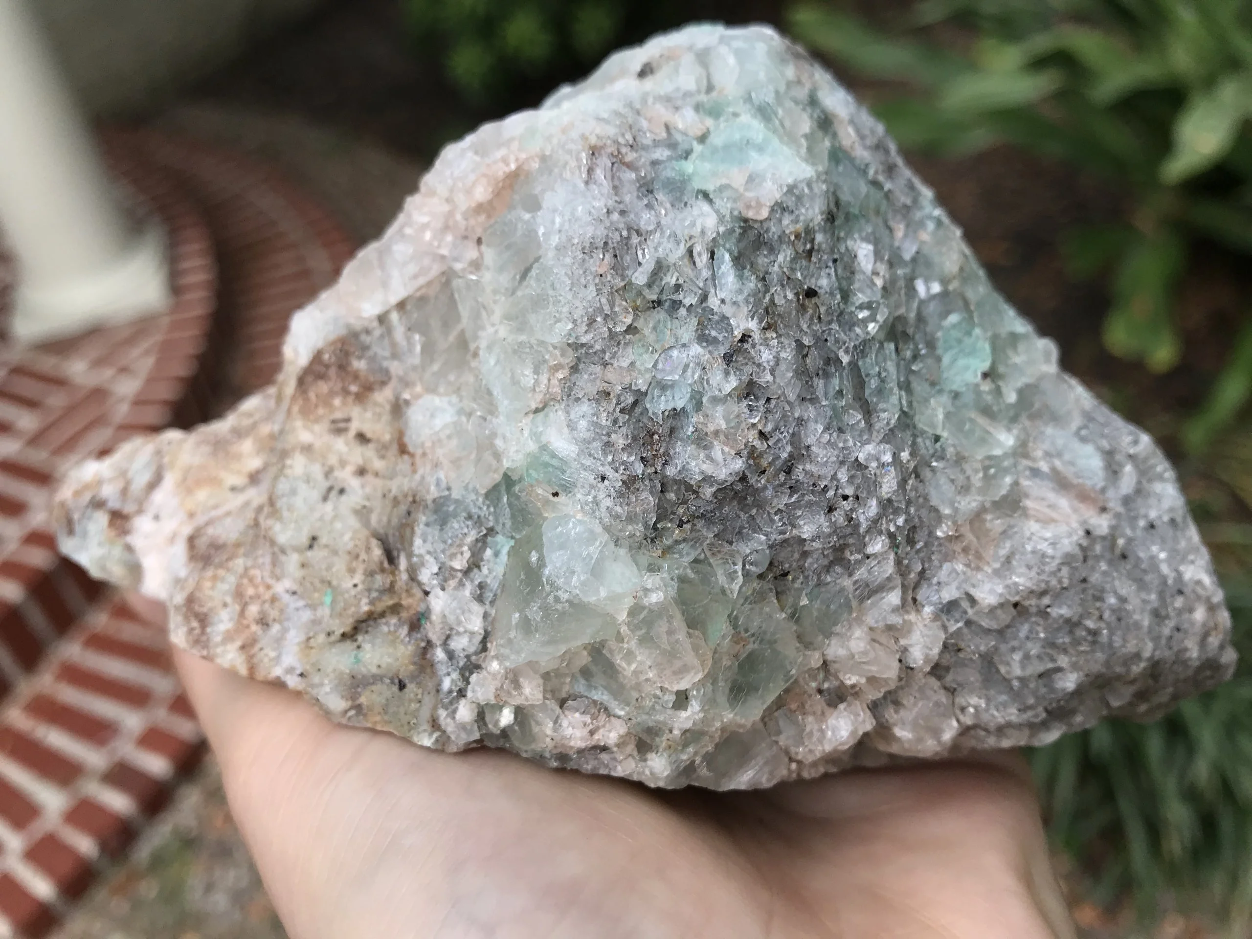 Quartz and fluorite crystals