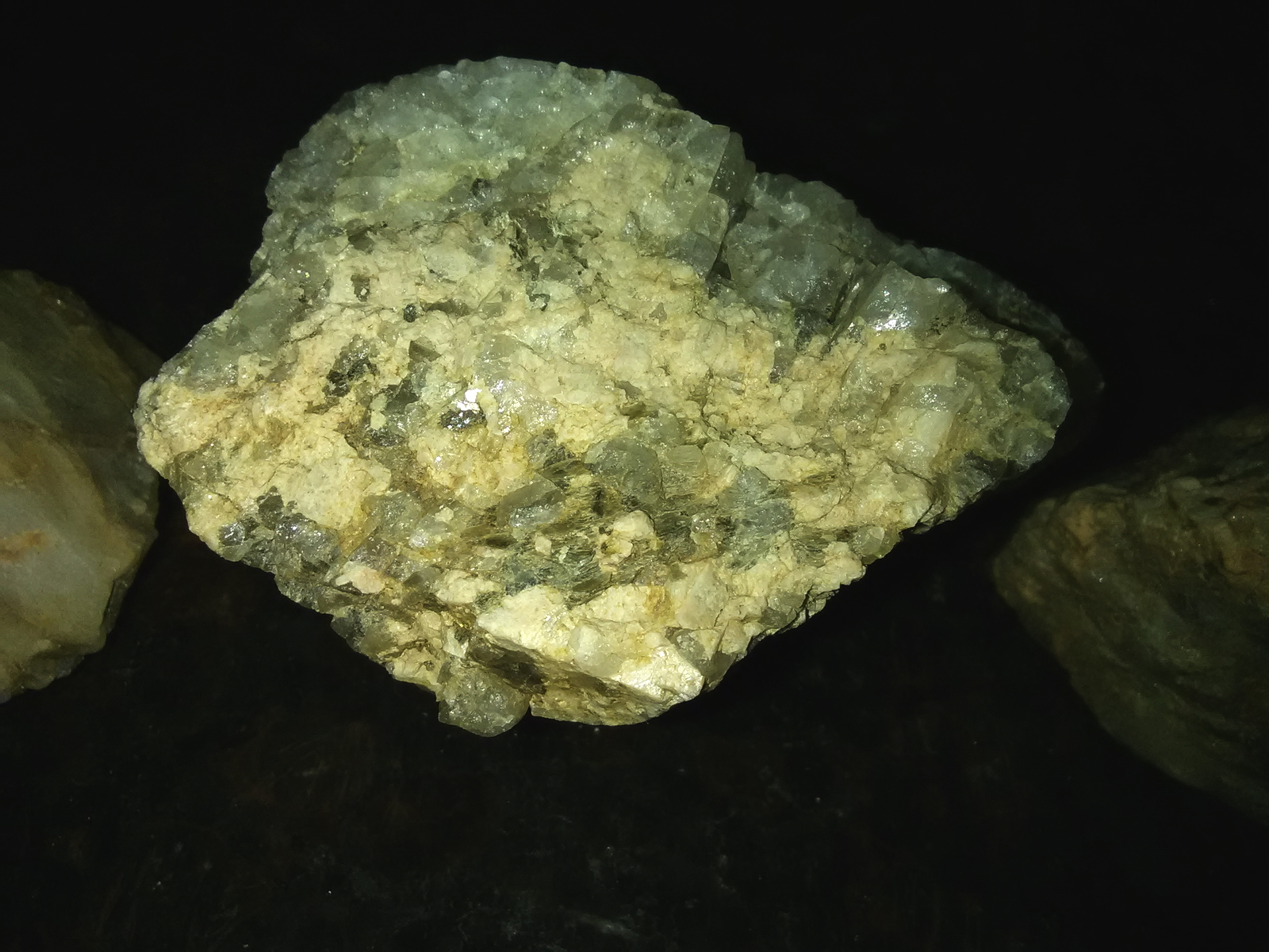 Rose Granite Pieces From Colorado Mountains 08