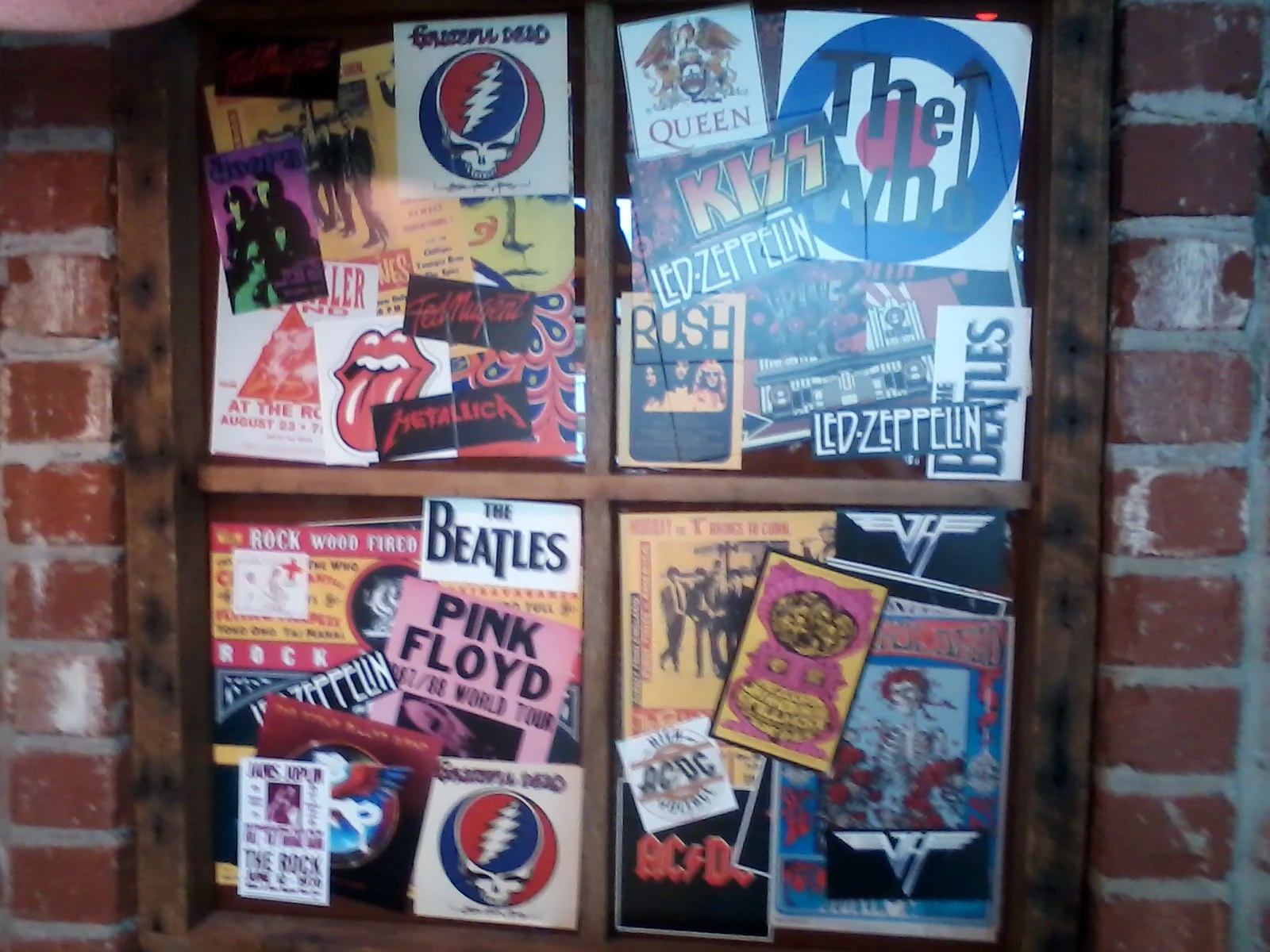 the rock wood fired pizza & spirits