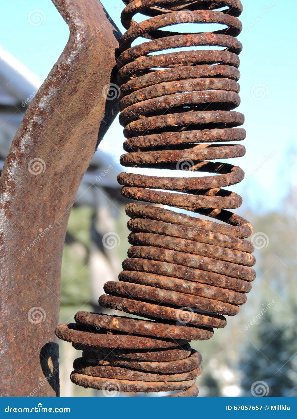 old-rusty-spring-brown-surface-texture-67057657.jpg