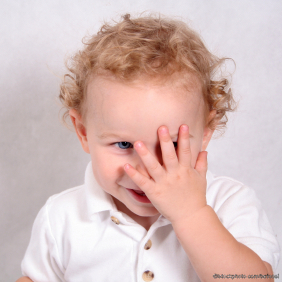 baby-playing-peek-a-boo.jpg