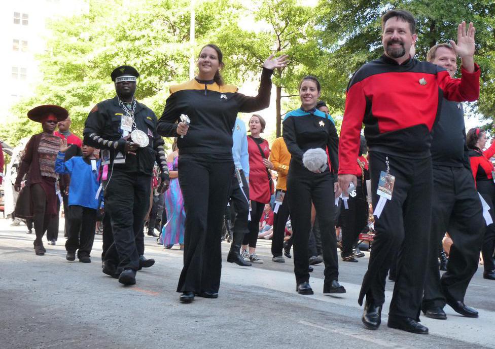 trekkies-march-in-parade.jpg