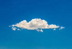 single-cloud-blue-sky-42393760.jpg