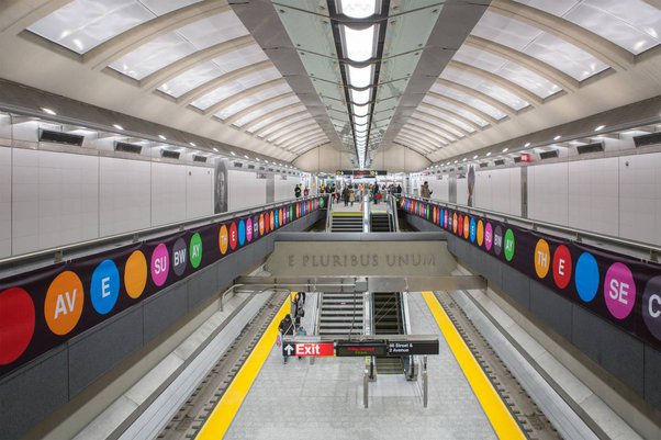 How come the majority of New York City's subway stations aren't fully  renovated and in a decrepit state? - Quora