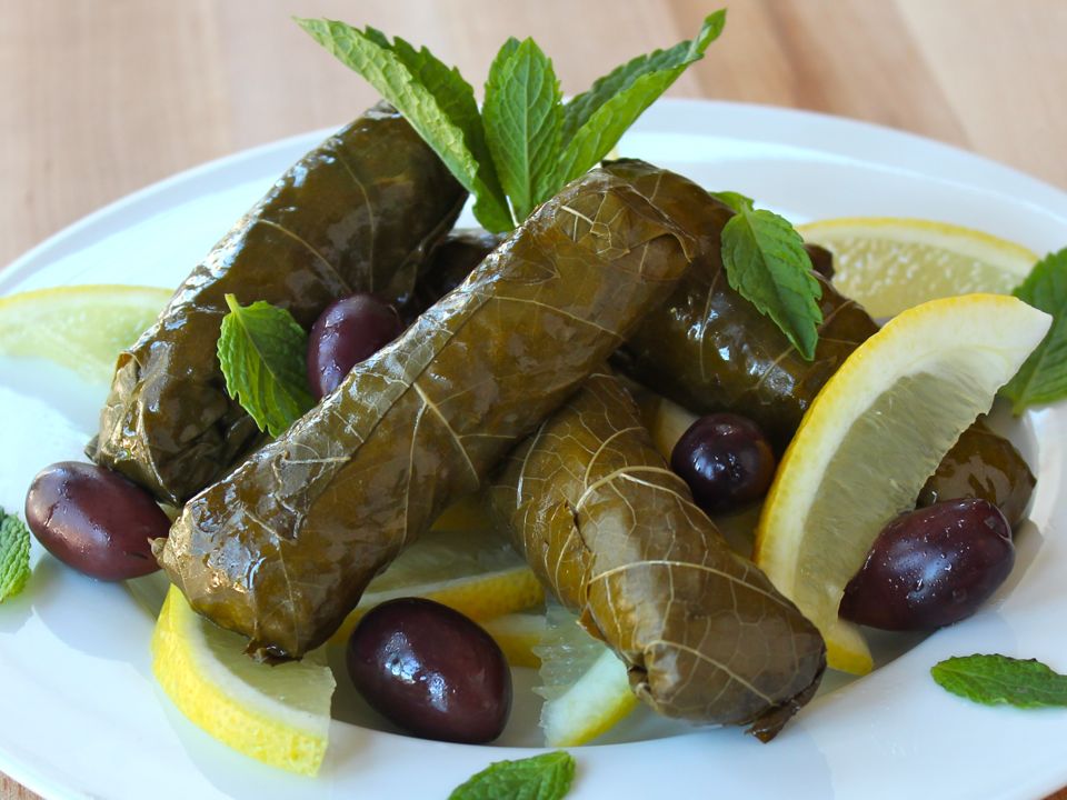 stuffed-grape-leaves-olives.jpg
