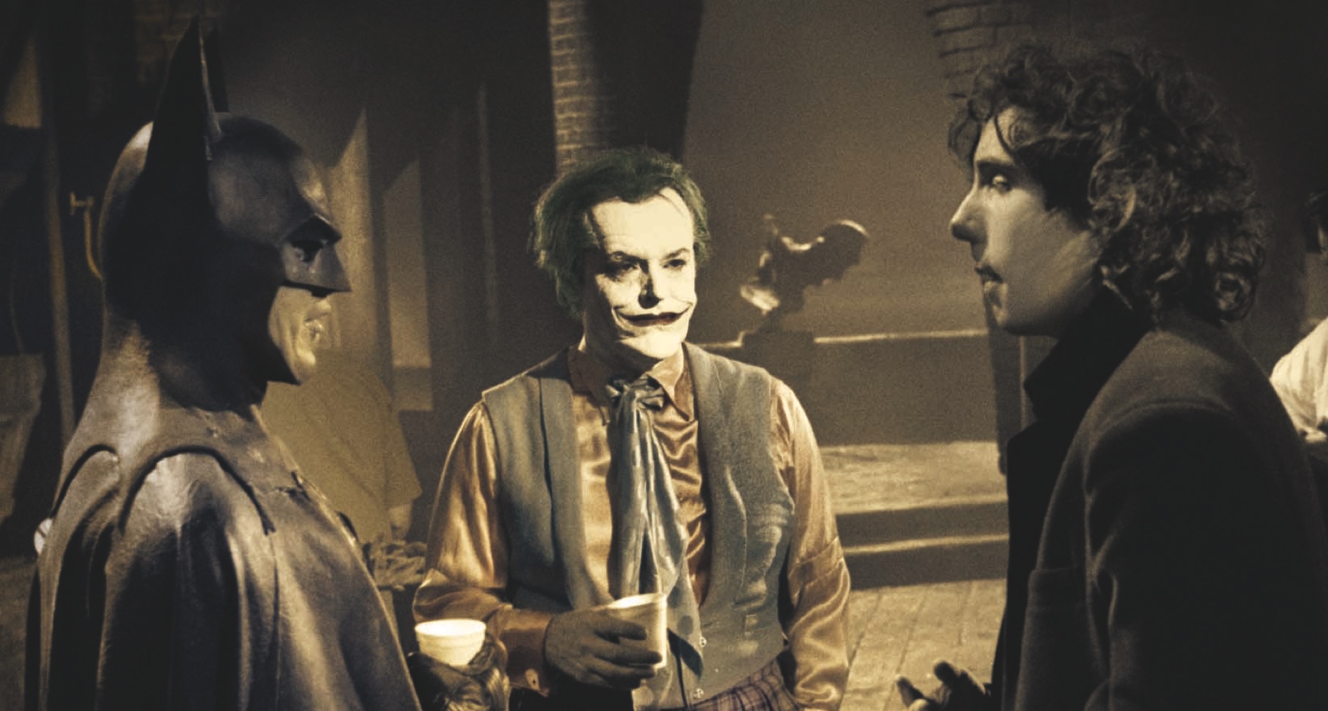 BATMAN: THE MAKING OF A HERO - 1989 Tim Burton Batman Documentary —  GeekTyrant