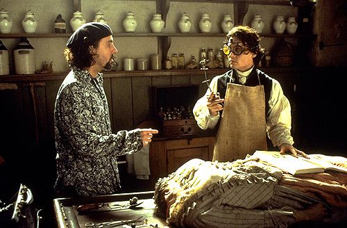 Johnny Depp / Tim Burton Films Photo: sleepy hollow; behind the scenes |  Tim burton films, Tim burton movie, Sleepy hollow johnny depp