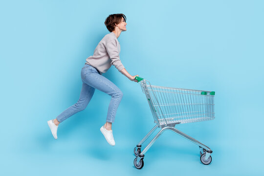 Shopping Cart Run Images – Browse 5,082 Stock Photos, Vectors, and Video |  Adobe Stock