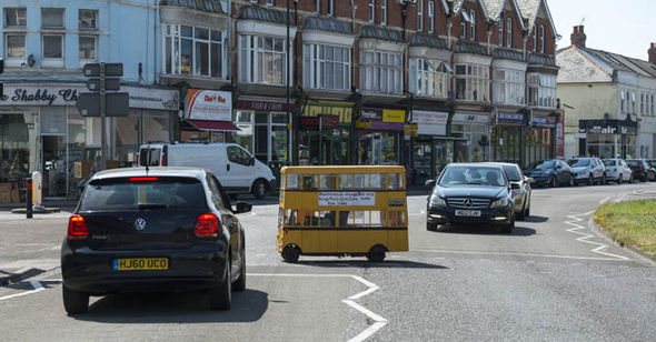 Mobility-scooter-double-decker-bus-Bournemouth-retired-driver-Keith-Burbidge-939470.jpg