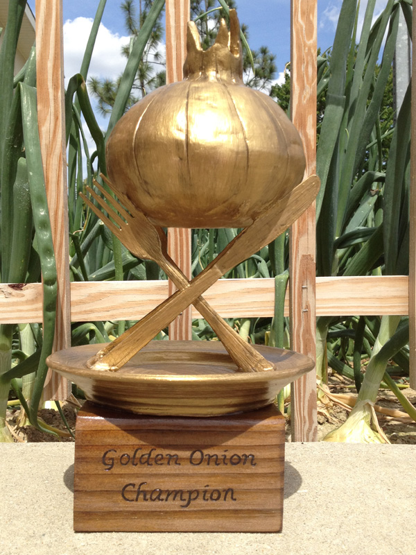 Golden-Onion-Trophy.jpg
