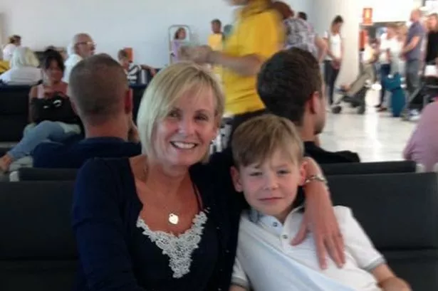 Julie-mum-and-Jody-son-Whitehouse.jpg