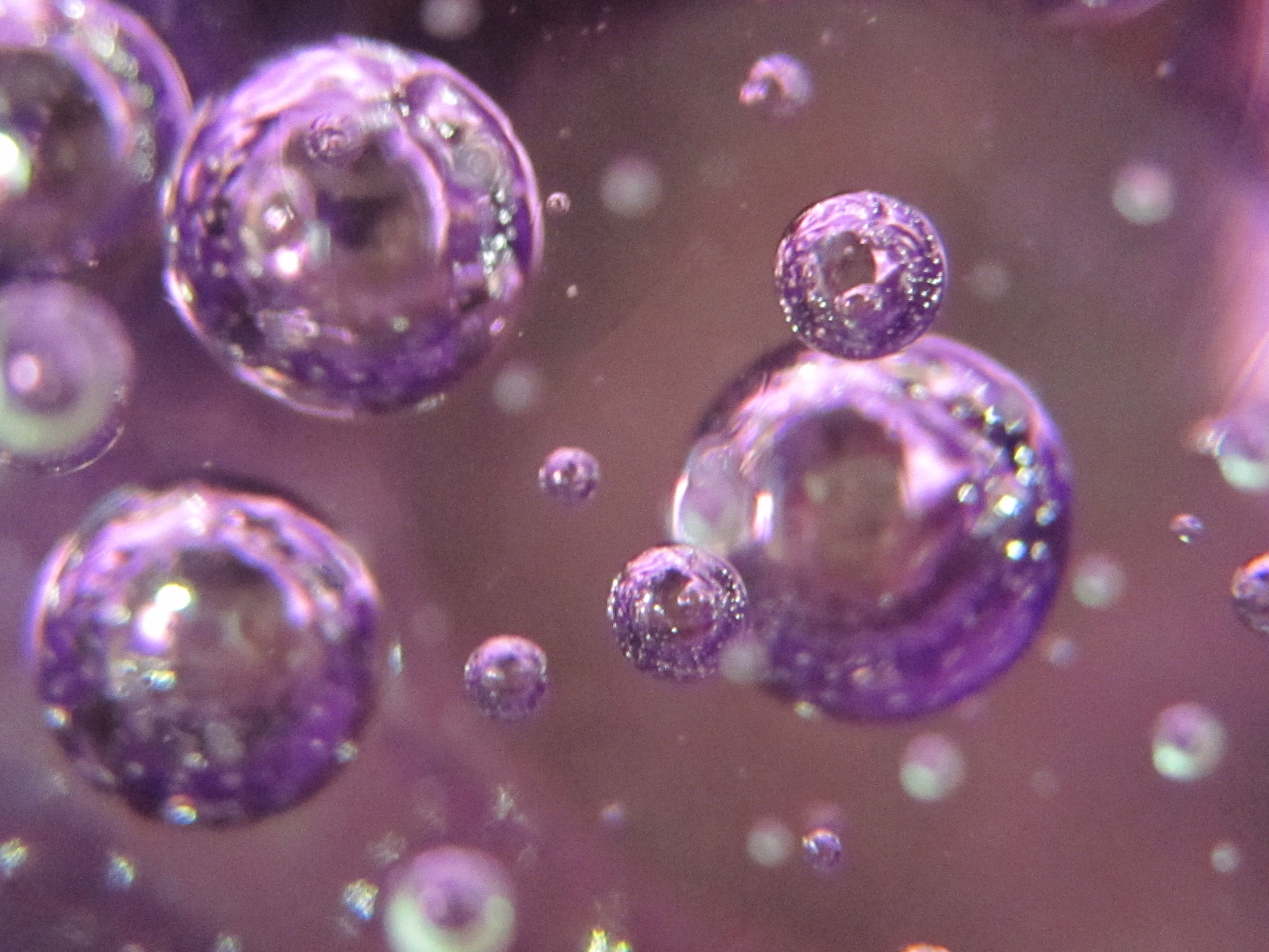 purple_bubbles_by_lisadu-d38mpkx.jpg