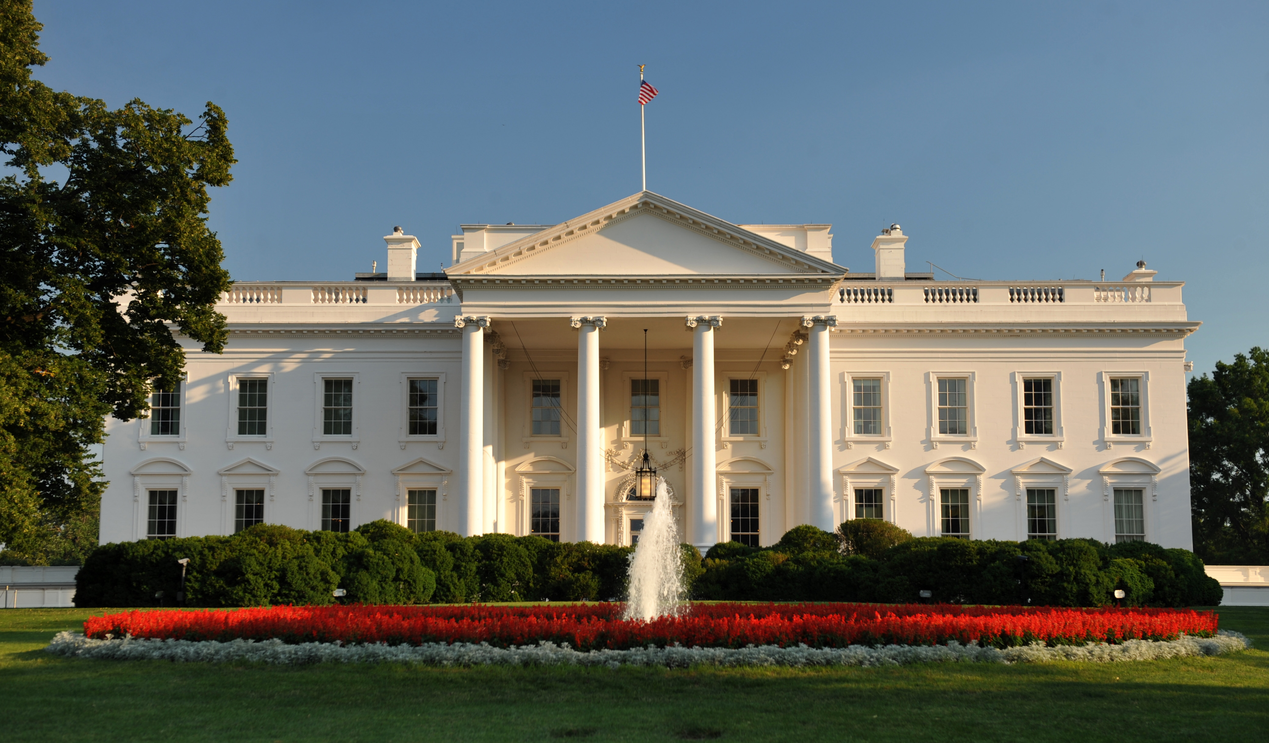 White-House-Front-Image.jpg