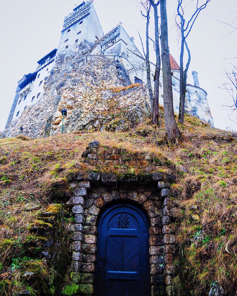 Dracula's secret door to the Bran castle . #Dracula #rom… | Flickr