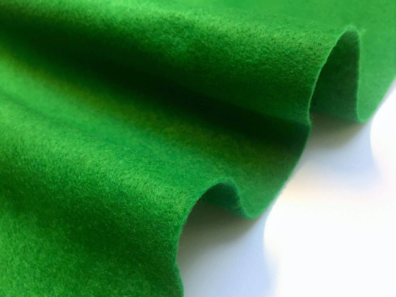 felt-fabric-material-craft-plain-colours-polyester-102cm-wide-light-green-5ace63cf1.jpg
