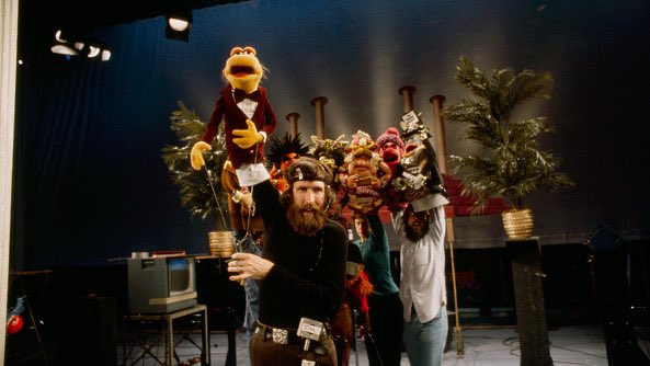 Muppet History  on Twitter: Behind the Scenes of The Muppet Show: Sex  and Violence, 1975 https://t.co/dRvDuPFO98 / Twitter