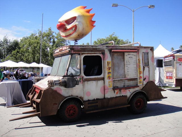 Remember this ice cream truck from twisted metal back on playstation1 :  r/gaming
