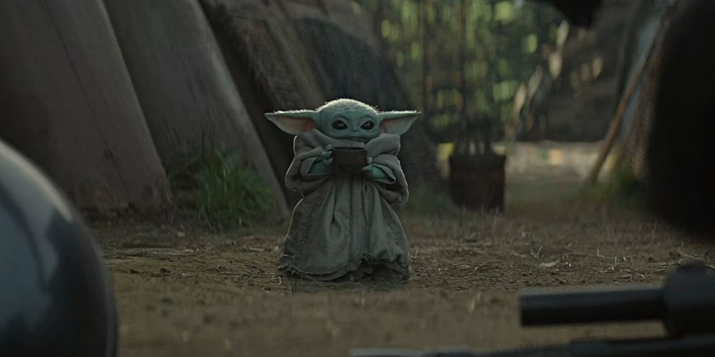Baby-Yoda-Sips-Soup-On-The-Mandalorian.jpg