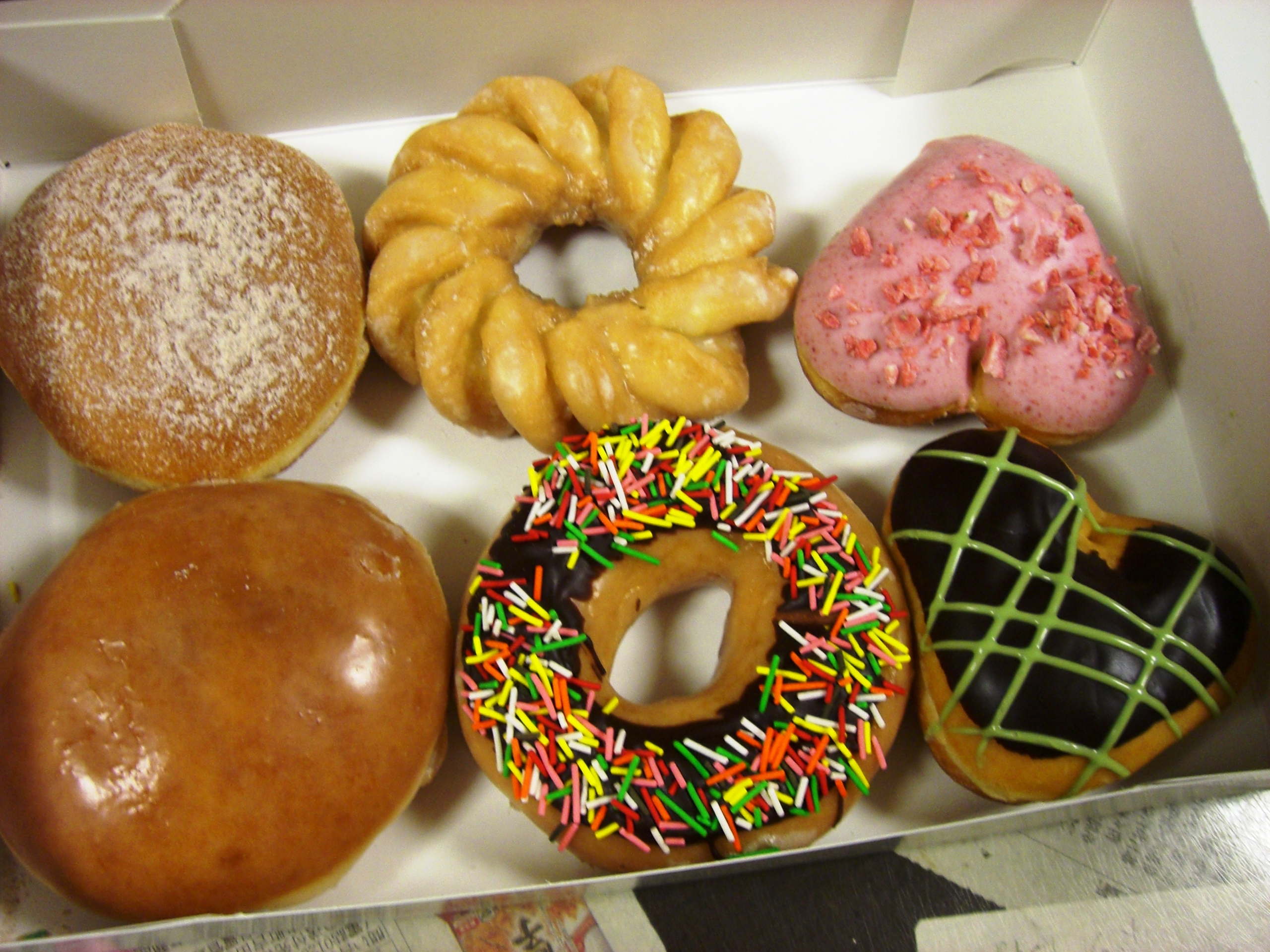 Krispy_Kreme_Doughnuts.JPG